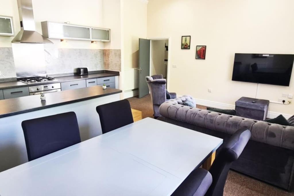 Luxury 2 Bed 2 Bath Suite Preston  Ngoại thất bức ảnh